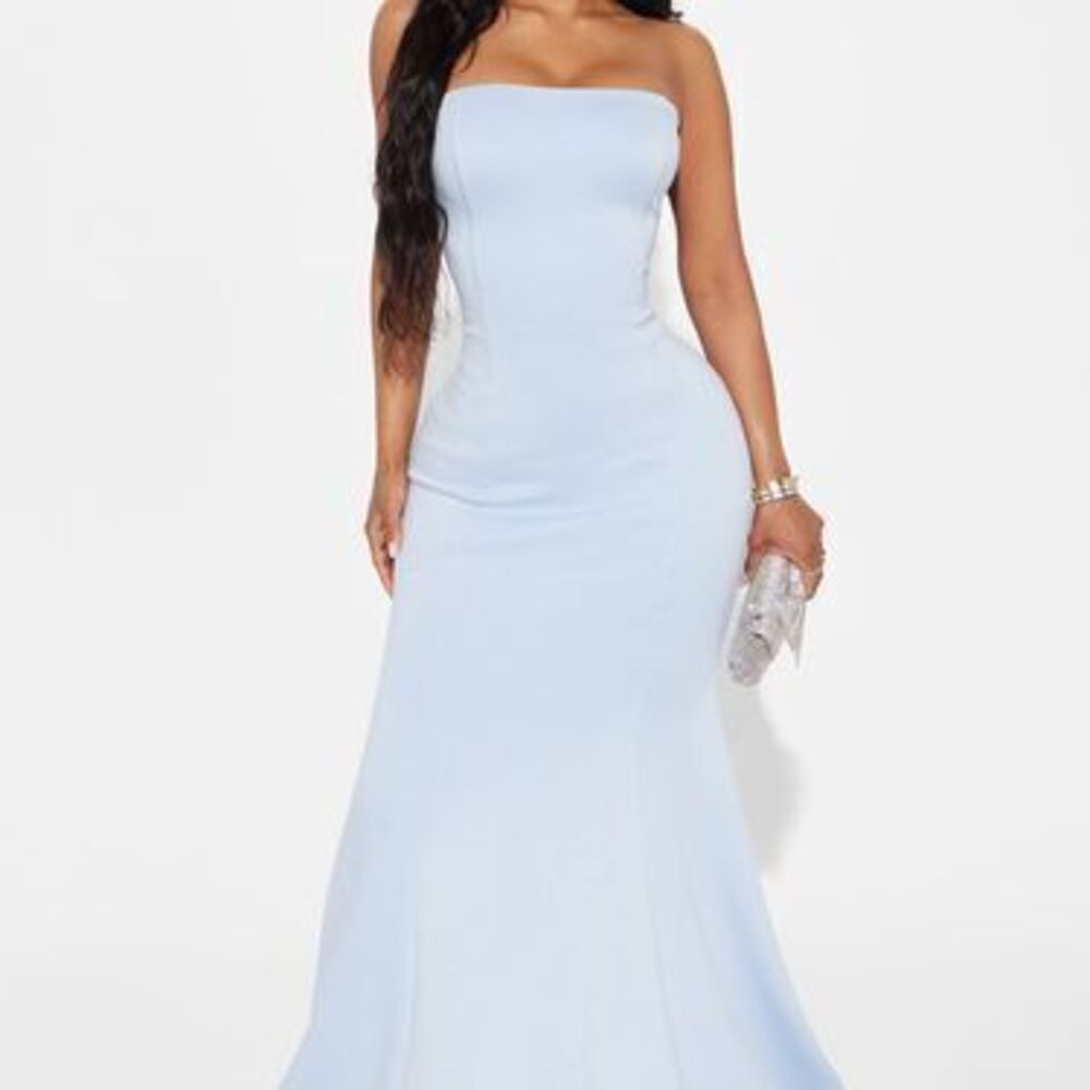 Vivian Gown - Light Blue - L